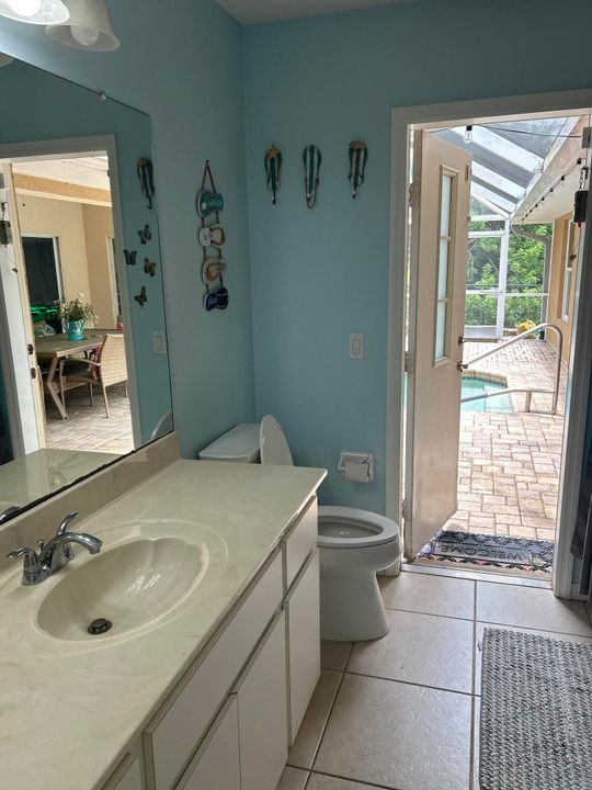 For Rent: $2,400 (4 beds, 2 baths, 1920 Square Feet)