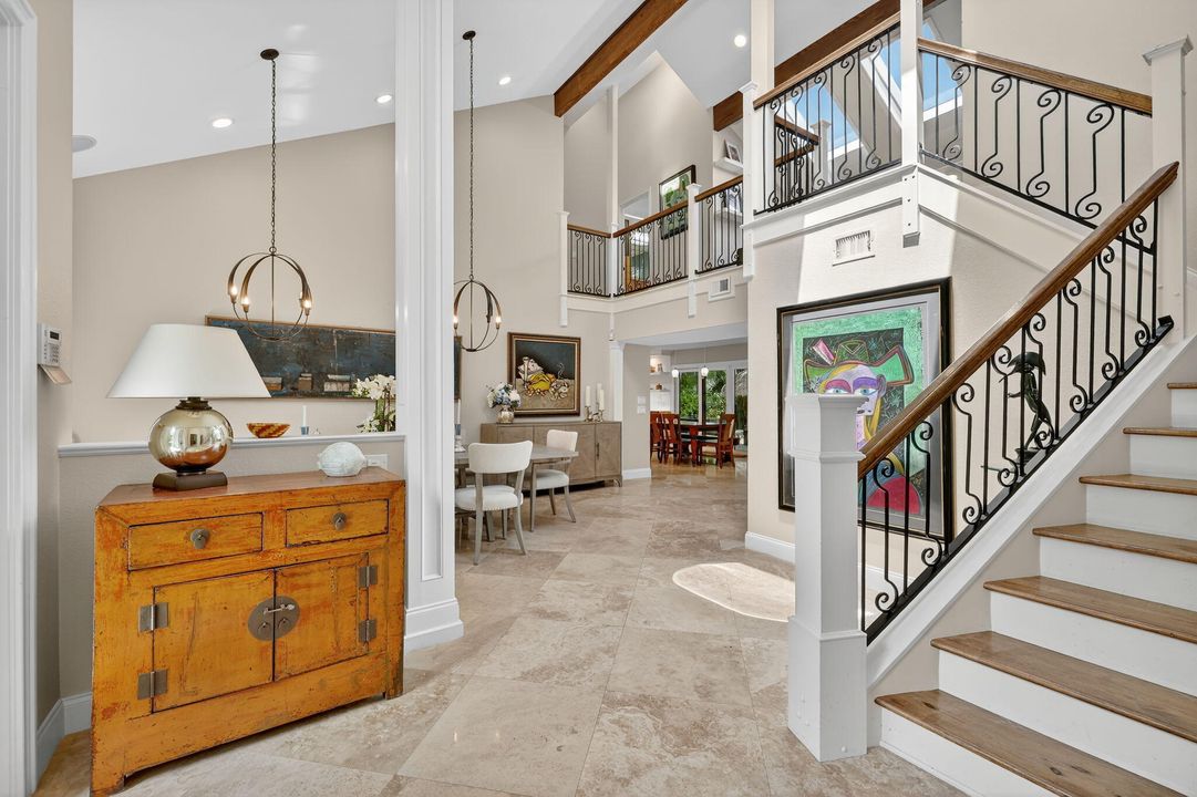 待售: $1,499,999 (5 贝兹, 3 浴室, 5450 平方英尺)