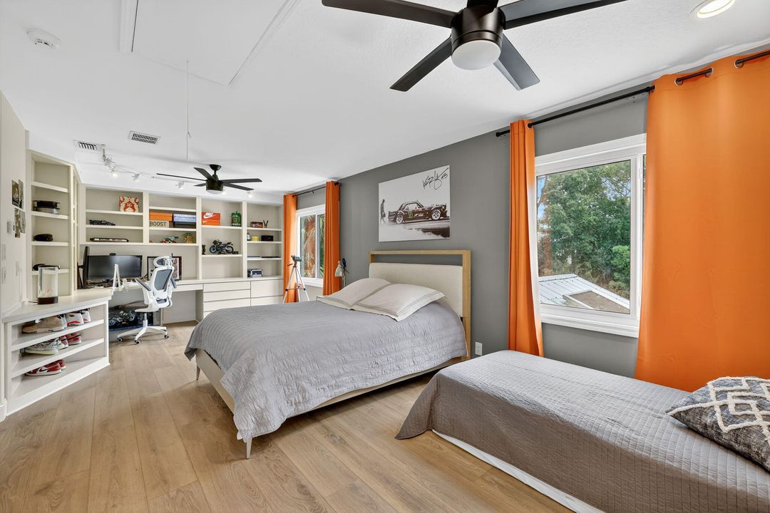 待售: $1,499,999 (5 贝兹, 3 浴室, 5450 平方英尺)