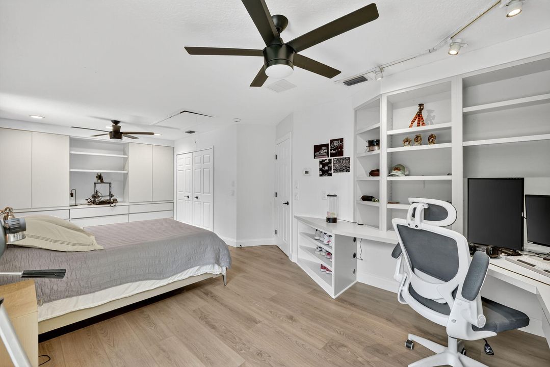 待售: $1,499,999 (5 贝兹, 3 浴室, 5450 平方英尺)