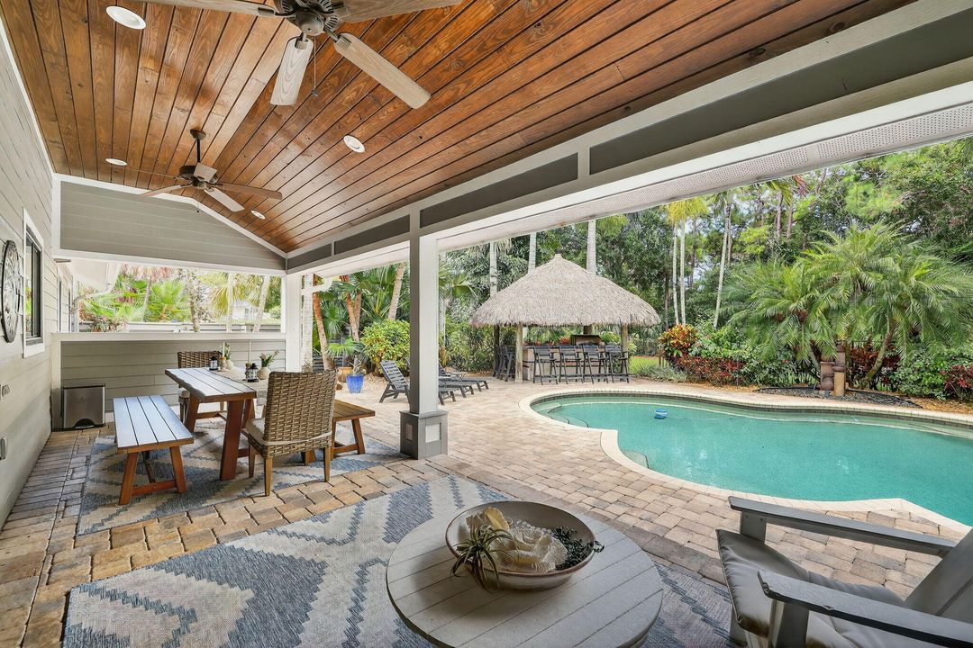 待售: $1,499,999 (5 贝兹, 3 浴室, 5450 平方英尺)