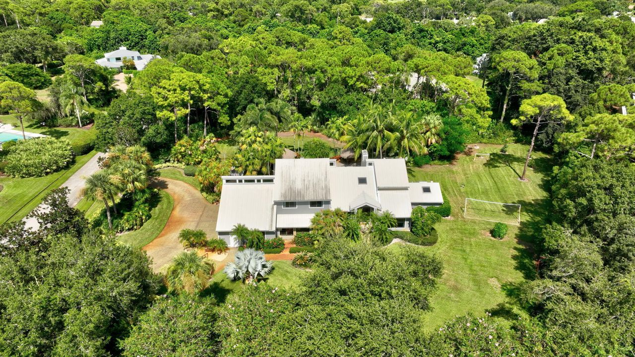 待售: $1,499,999 (5 贝兹, 3 浴室, 5450 平方英尺)