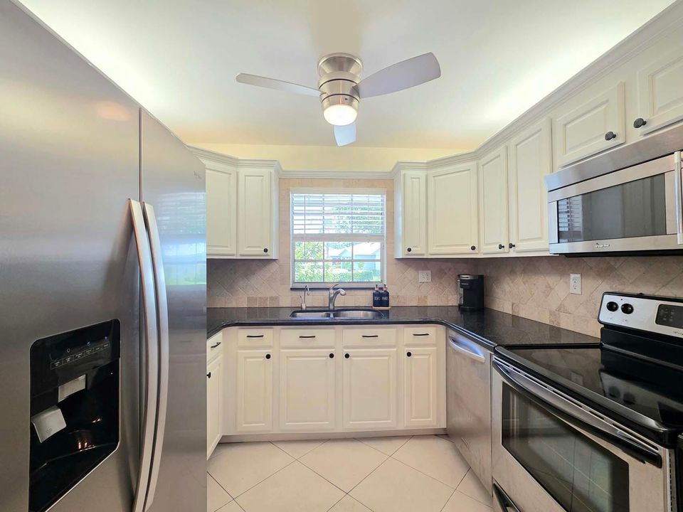 En Venta: $239,000 (2 camas, 2 baños, 1186 Pies cuadrados)