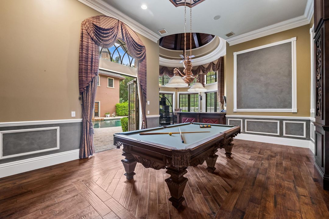 待售: $6,850,000 (7 贝兹, 8 浴室, 14371 平方英尺)