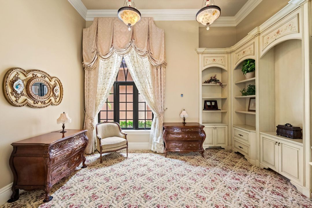 待售: $6,850,000 (7 贝兹, 8 浴室, 14371 平方英尺)