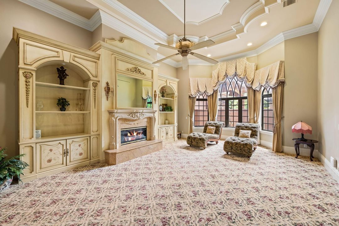 待售: $6,850,000 (7 贝兹, 8 浴室, 14371 平方英尺)