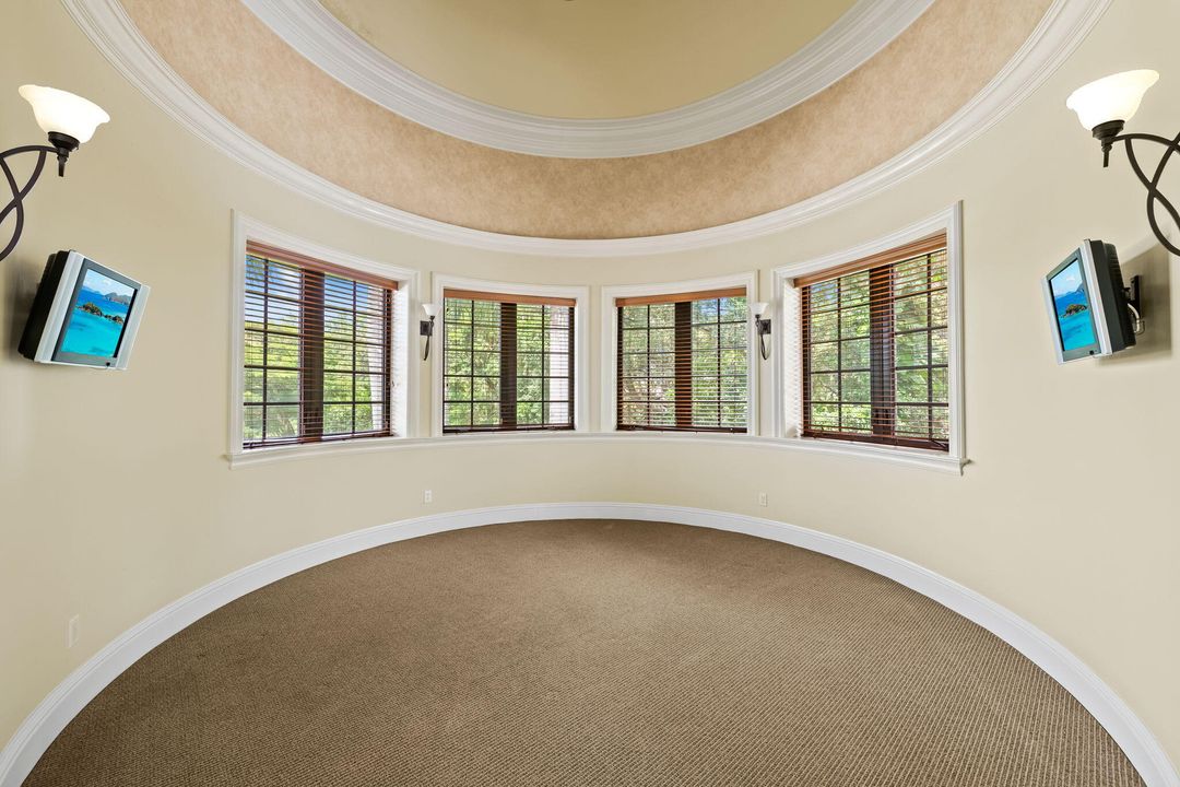 待售: $6,850,000 (7 贝兹, 8 浴室, 14371 平方英尺)