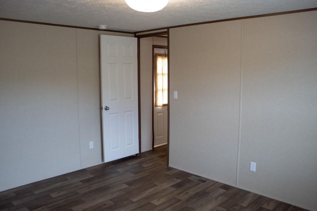 待售: $204,900 (3 贝兹, 2 浴室, 924 平方英尺)