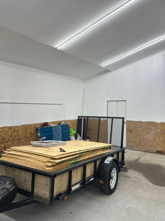 For Sale: $255,000 (2 beds, 1 baths, 528 Square Feet)