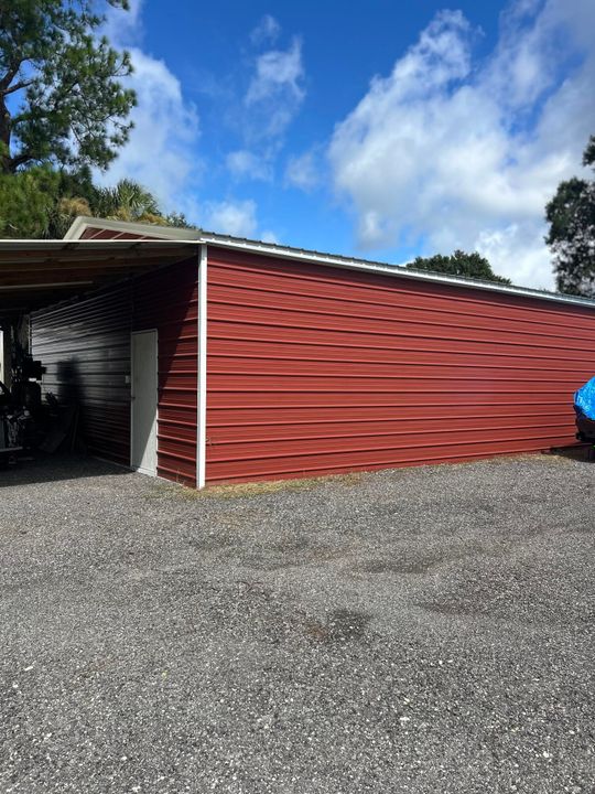 For Sale: $255,000 (2 beds, 1 baths, 528 Square Feet)