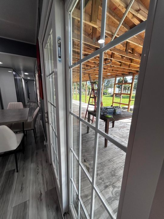 For Sale: $255,000 (2 beds, 1 baths, 528 Square Feet)