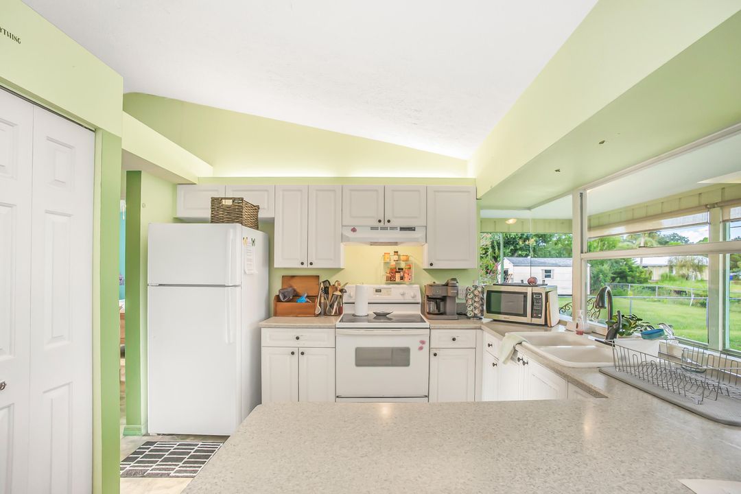 Activo con contrato: $265,000 (3 camas, 2 baños, 1206 Pies cuadrados)