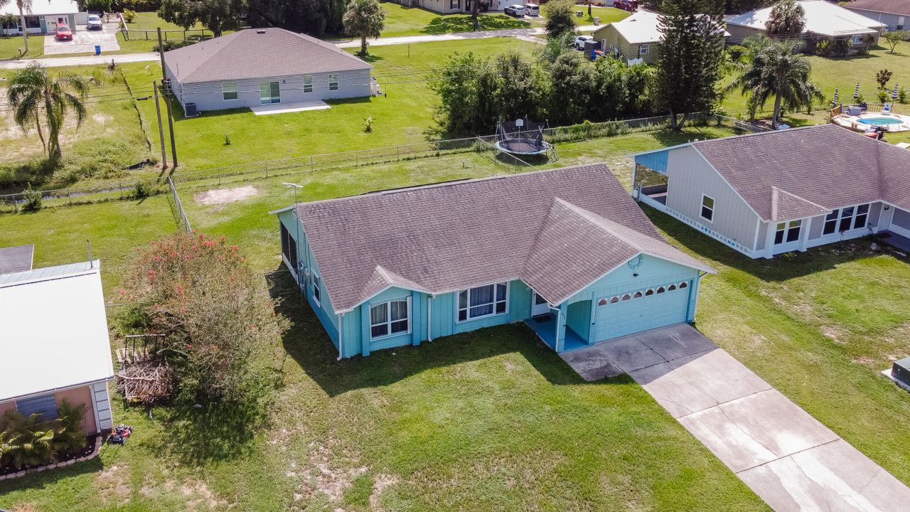 Activo con contrato: $265,000 (3 camas, 2 baños, 1206 Pies cuadrados)