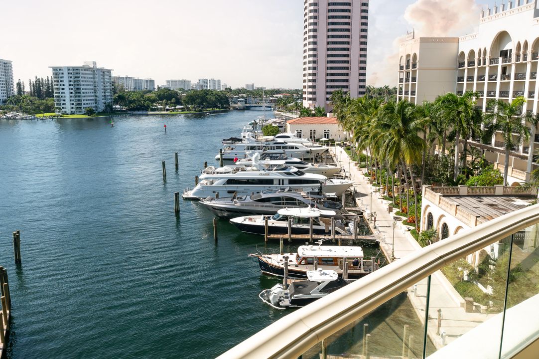 Active With Contract: $3,795,000 (3 beds, 4 baths, 4213 Square Feet)