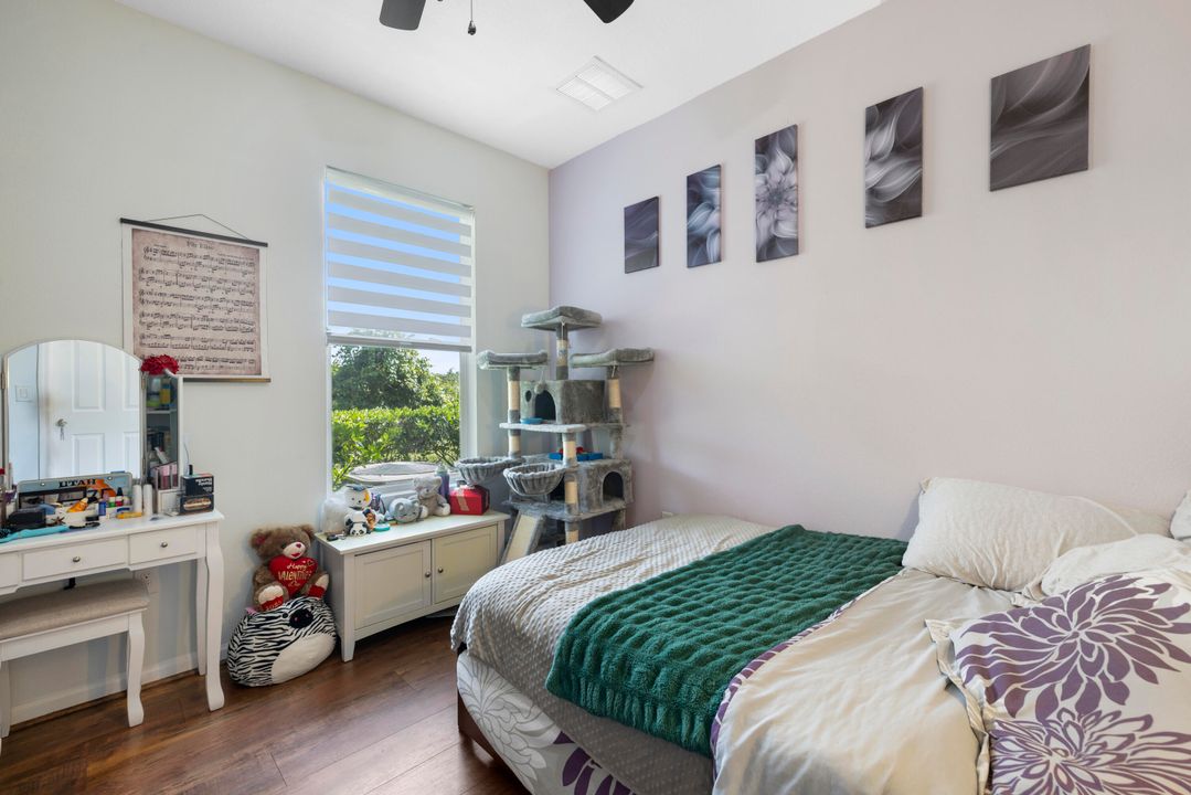 En Venta: $515,000 (4 camas, 3 baños, 2545 Pies cuadrados)