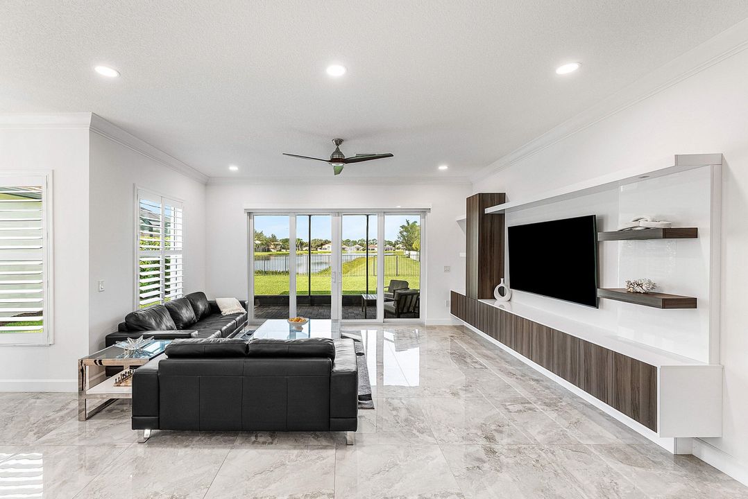 Activo con contrato: $1,150,000 (4 camas, 3 baños, 2313 Pies cuadrados)