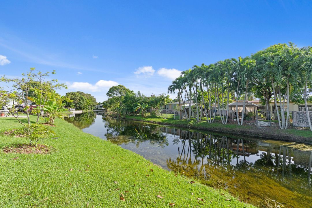 待售: $355,000 (2 贝兹, 2 浴室, 1600 平方英尺)