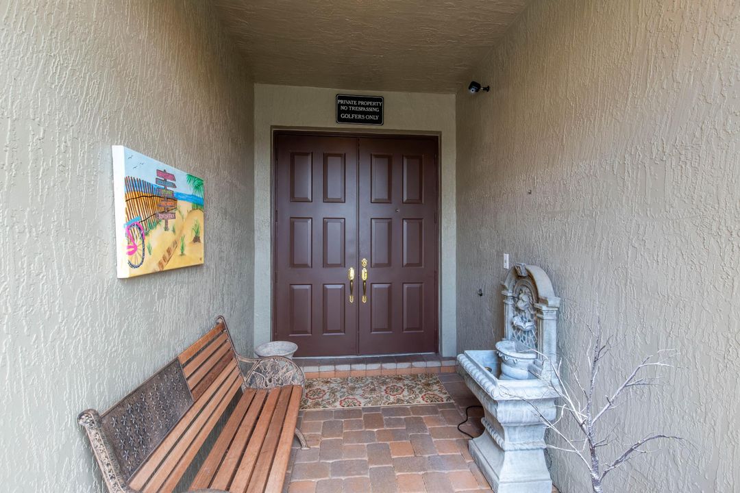 Activo con contrato: $929,800 (4 camas, 3 baños, 2871 Pies cuadrados)