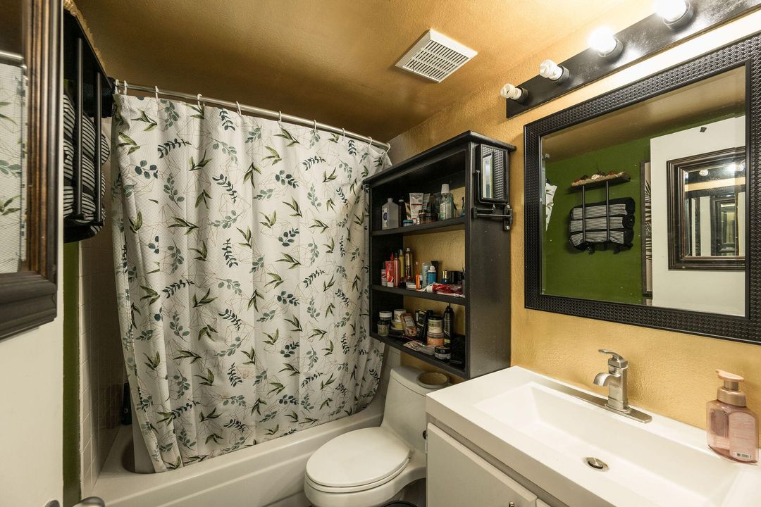 En Venta: $499,000 (2 camas, 2 baños, 808 Pies cuadrados)