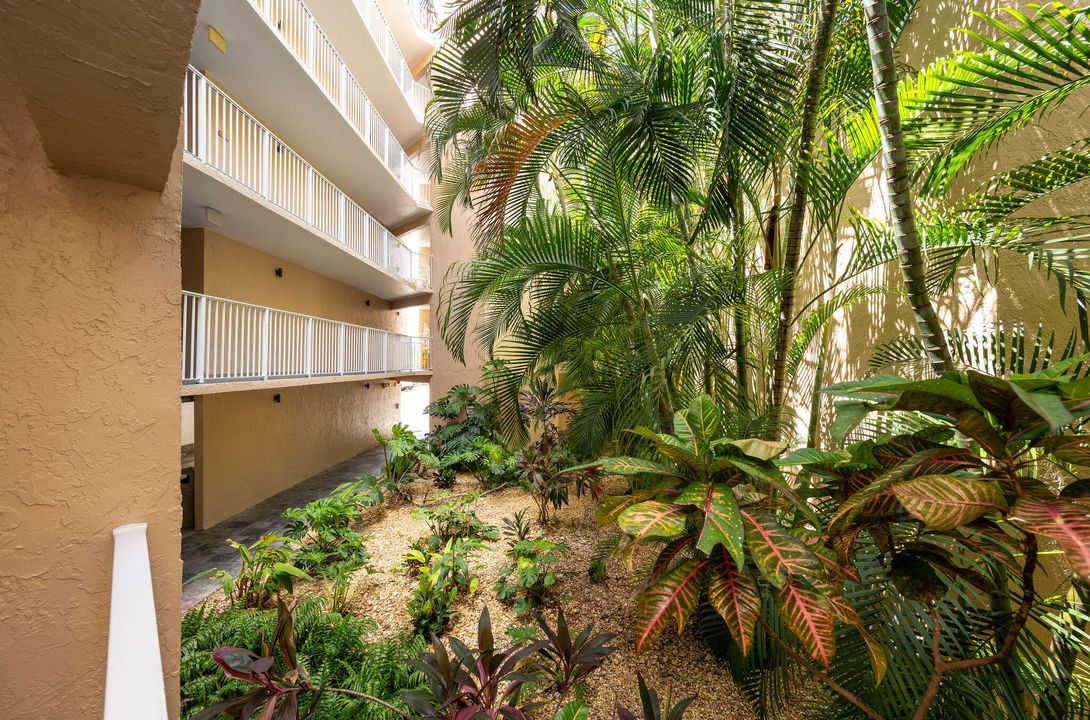 En Venta: $499,000 (2 camas, 2 baños, 808 Pies cuadrados)