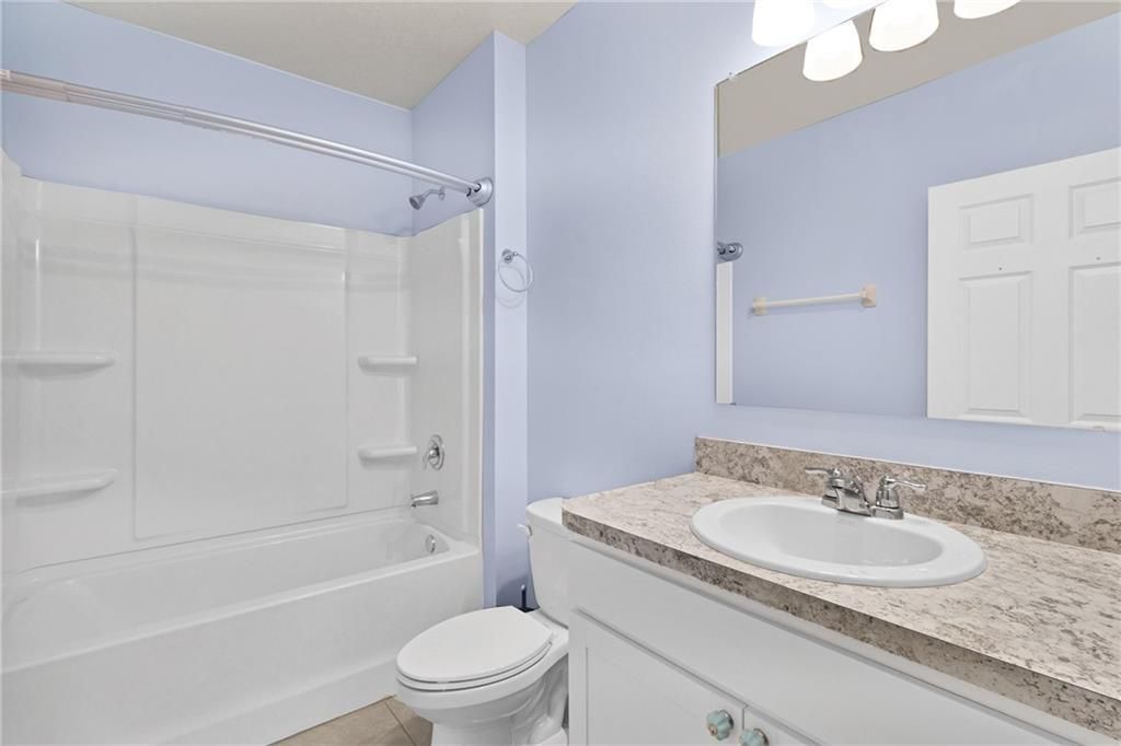 For Sale: $359,900 (4 beds, 2 baths, 1828 Square Feet)