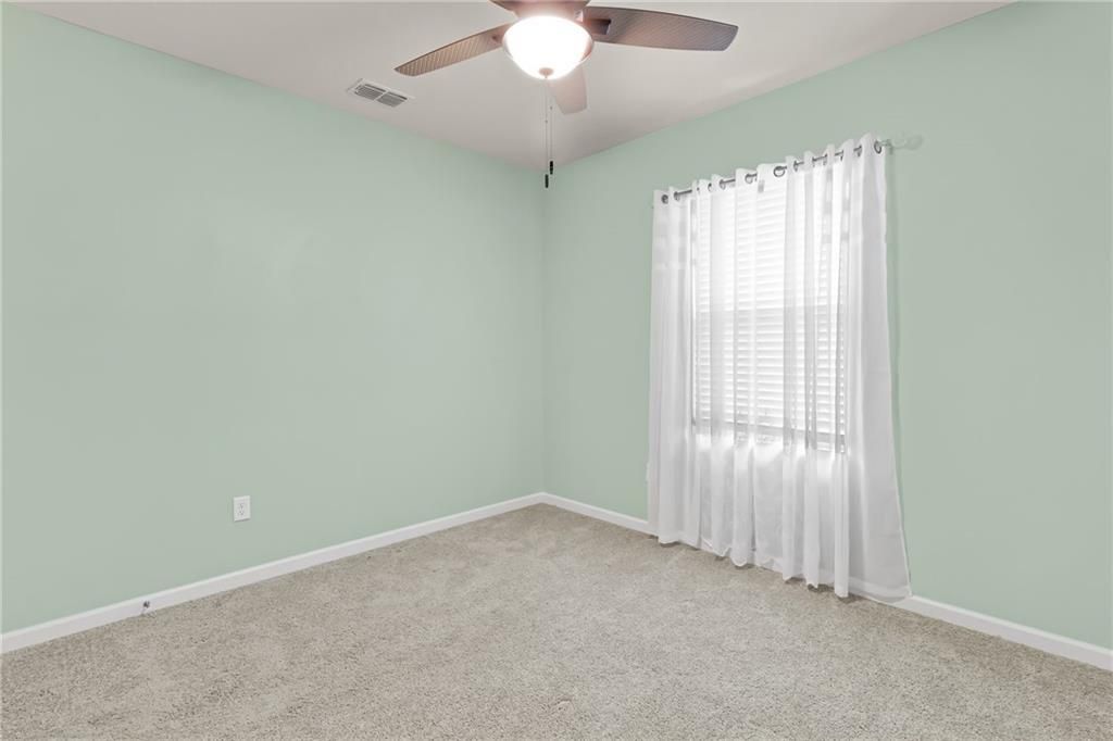 For Sale: $359,900 (4 beds, 2 baths, 1828 Square Feet)