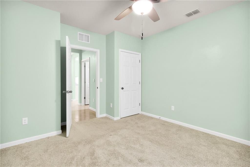 For Sale: $359,900 (4 beds, 2 baths, 1828 Square Feet)