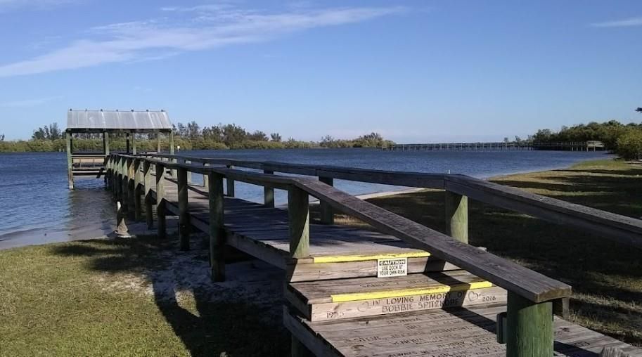 For Sale: $359,900 (4 beds, 2 baths, 1828 Square Feet)