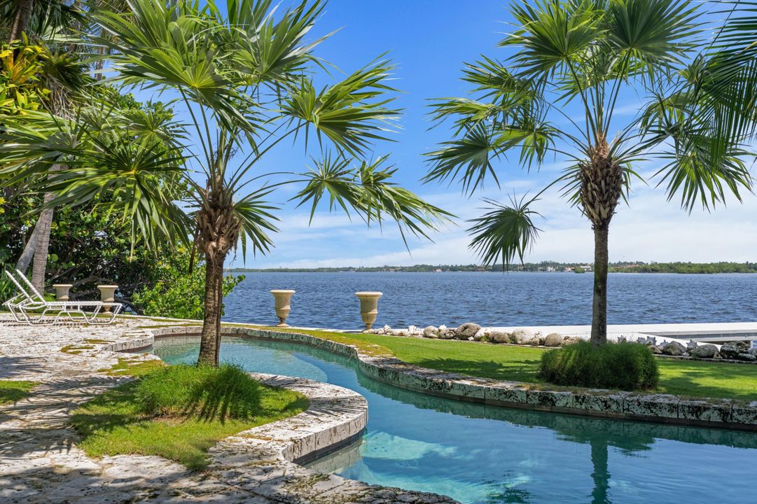 For Rent: $29,500 (3 beds, 3 baths, 2121 Square Feet)