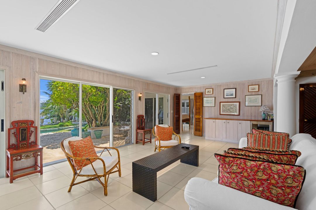 For Rent: $29,500 (3 beds, 3 baths, 2121 Square Feet)