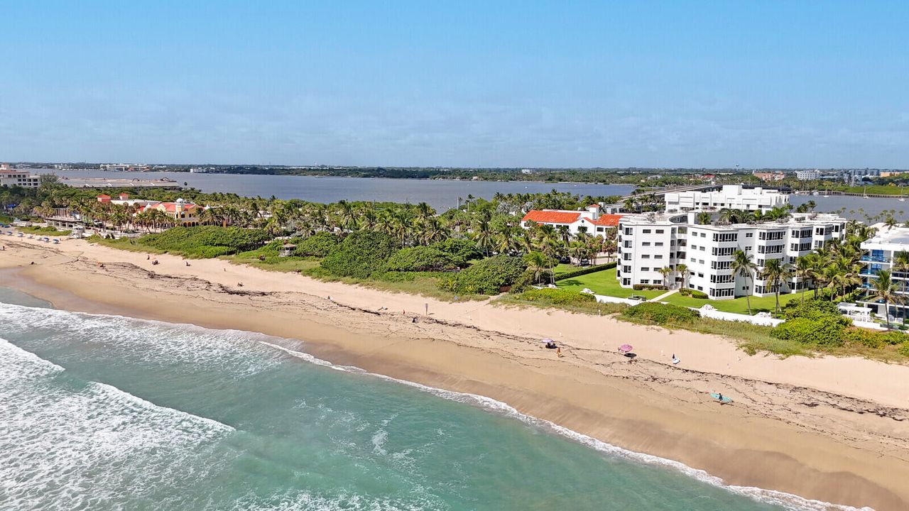 Active With Contract: $5,500 (2 beds, 2 baths, 1014 Square Feet)