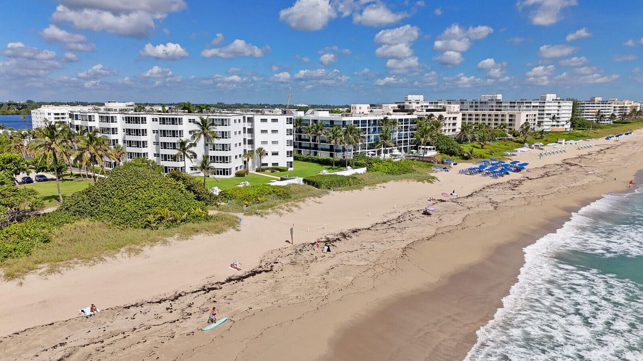 Active With Contract: $5,500 (2 beds, 2 baths, 1014 Square Feet)