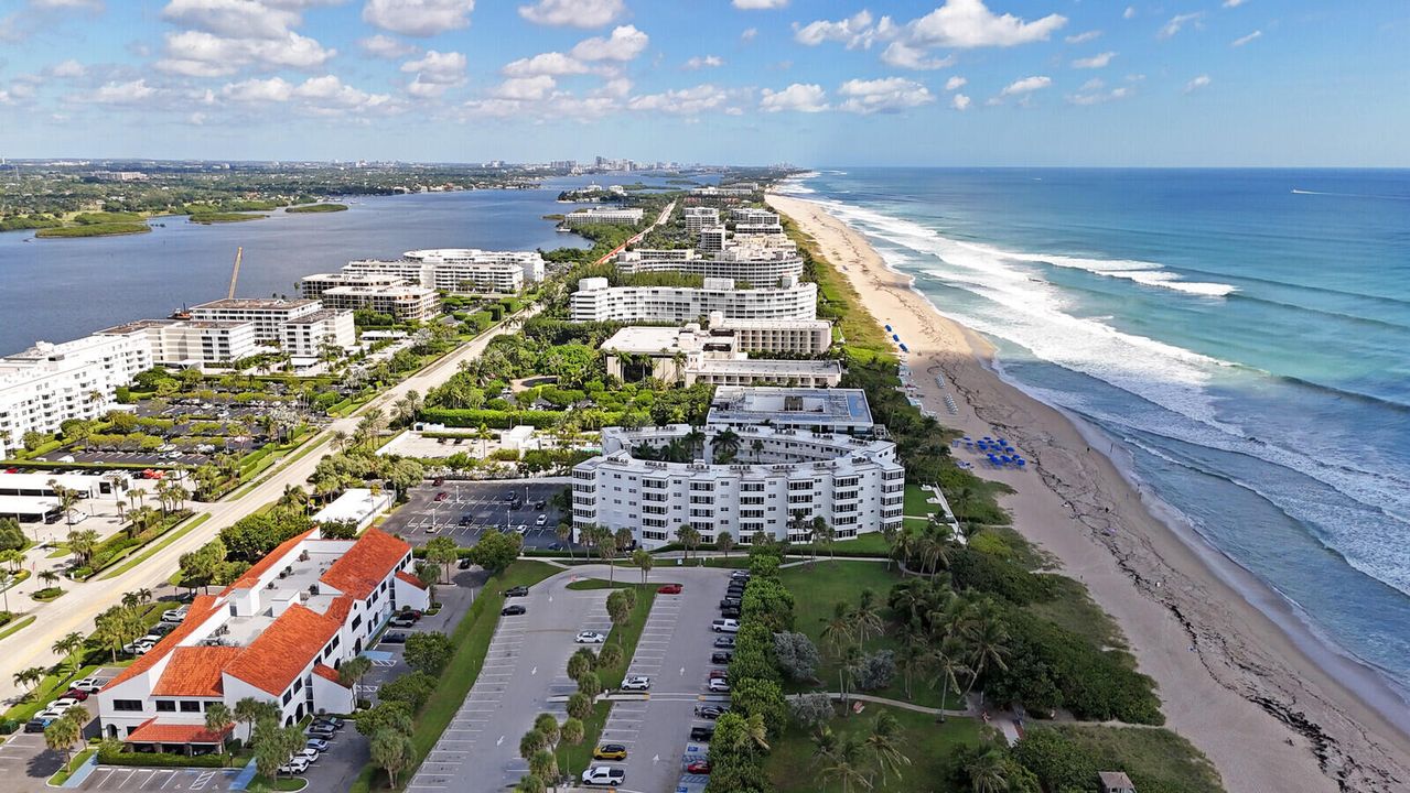 Active With Contract: $5,500 (2 beds, 2 baths, 1014 Square Feet)