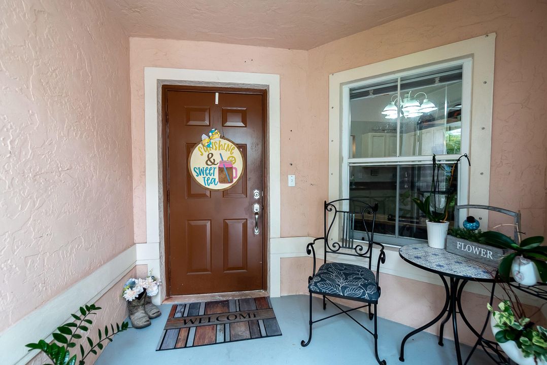 Active With Contract: $3,800 (2 beds, 2 baths, 1358 Square Feet)