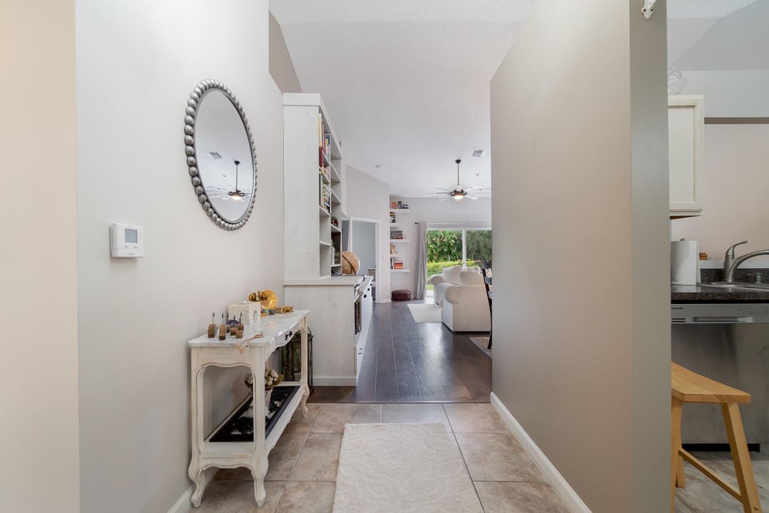 Active With Contract: $3,800 (2 beds, 2 baths, 1358 Square Feet)
