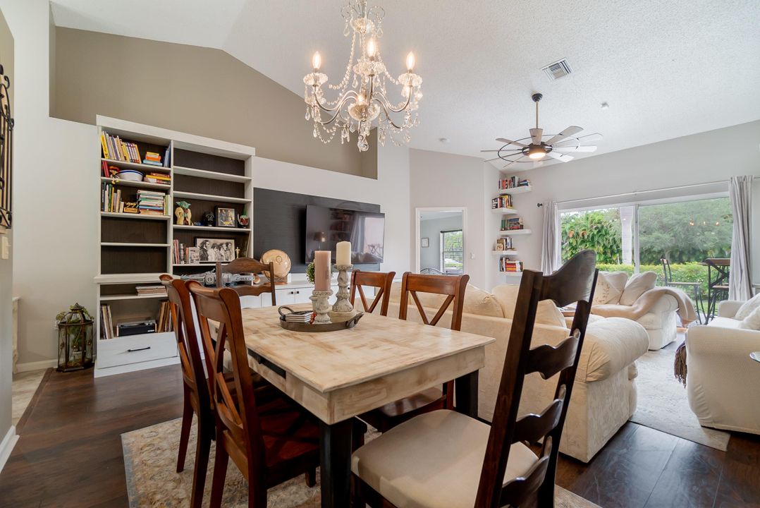 Active With Contract: $3,800 (2 beds, 2 baths, 1358 Square Feet)