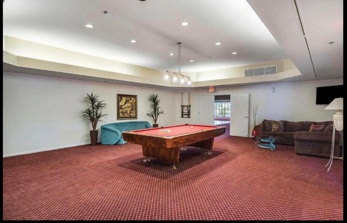 Active With Contract: $3,800 (2 beds, 2 baths, 1358 Square Feet)