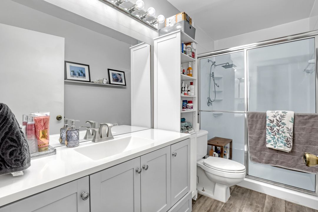 待售: $253,000 (2 贝兹, 2 浴室, 1243 平方英尺)