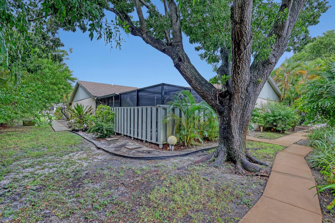 待售: $253,000 (2 贝兹, 2 浴室, 1243 平方英尺)