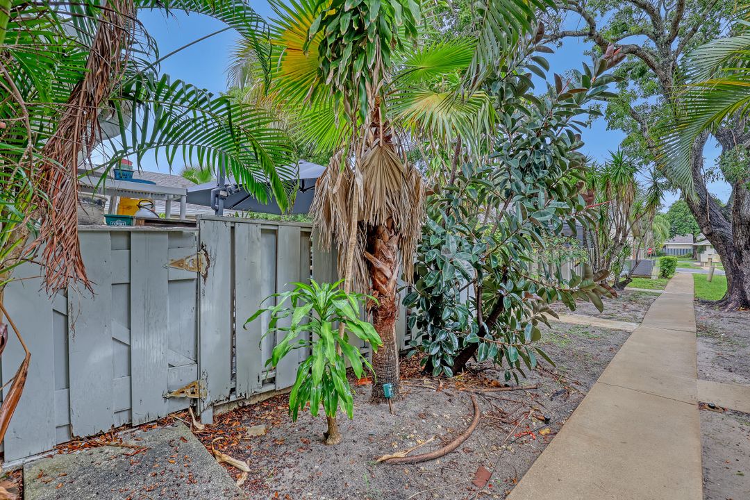 待售: $253,000 (2 贝兹, 2 浴室, 1243 平方英尺)