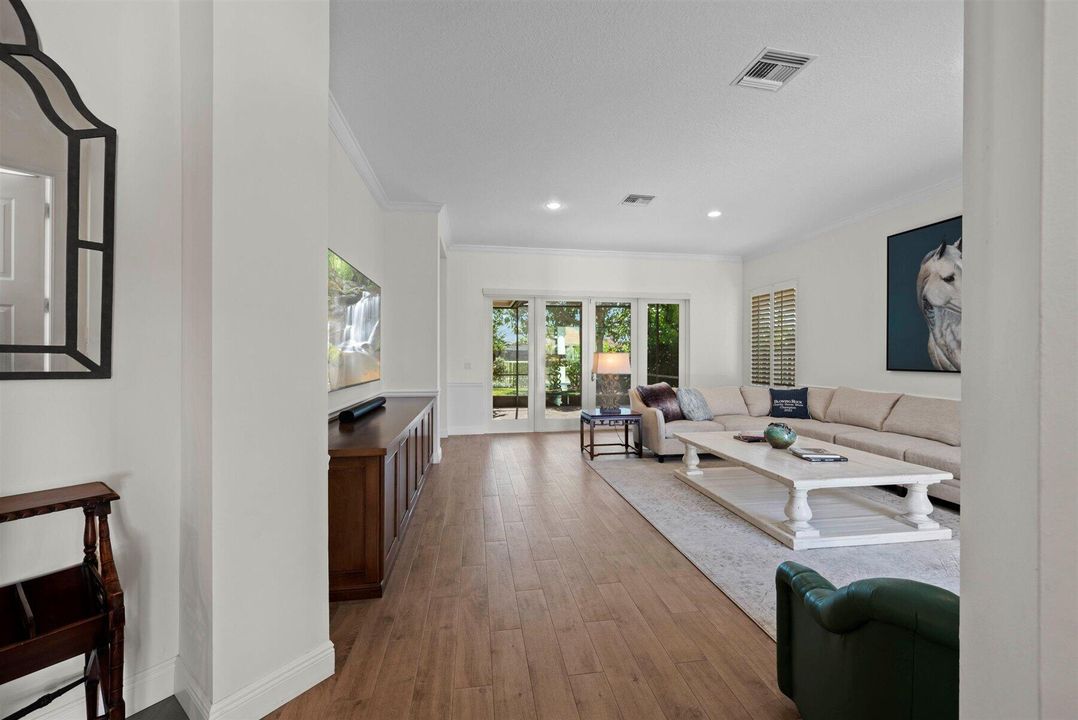 Activo con contrato: $1,295,000 (3 camas, 3 baños, 1996 Pies cuadrados)