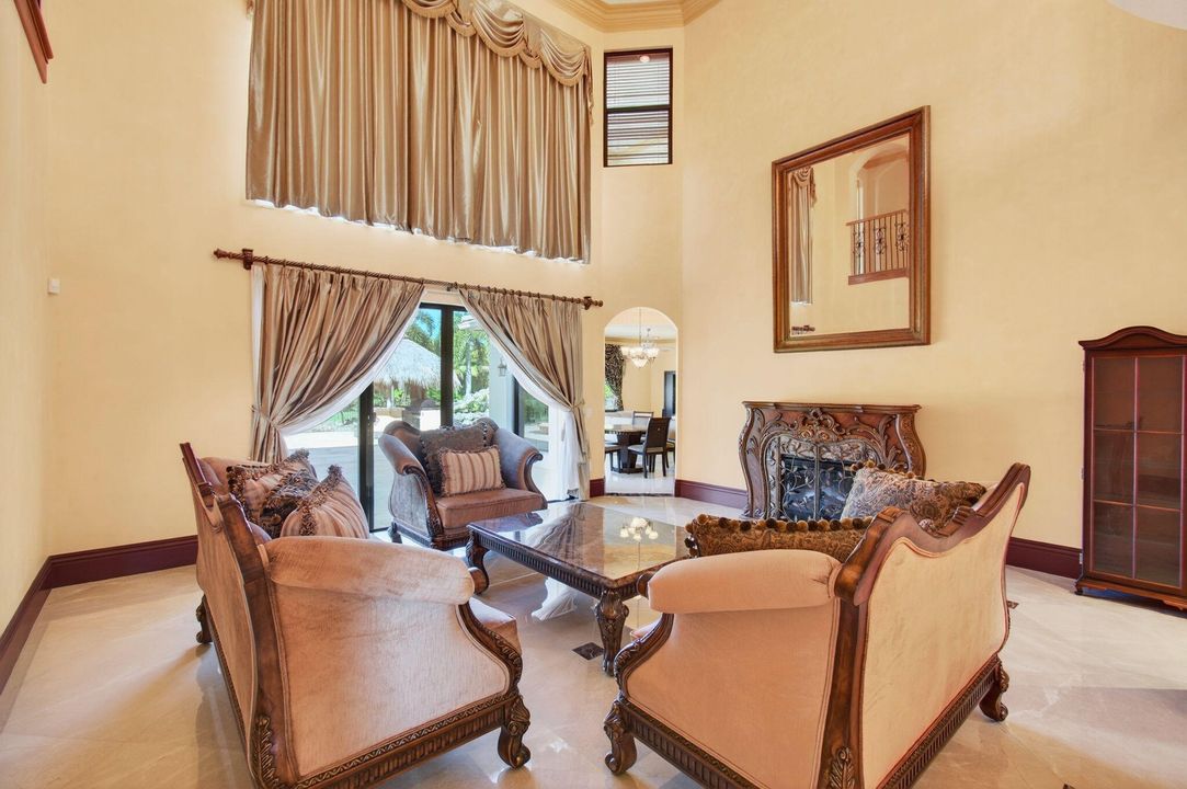 For Sale: $2,300,000 (6 beds, 5 baths, 5790 Square Feet)