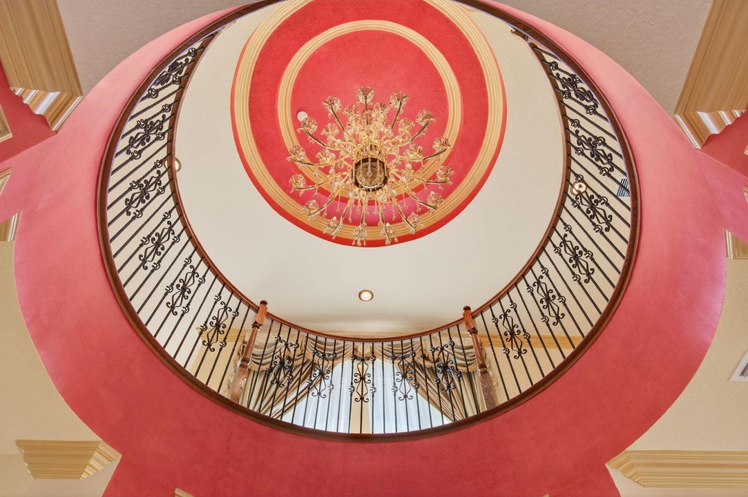 For Sale: $2,300,000 (6 beds, 5 baths, 5790 Square Feet)