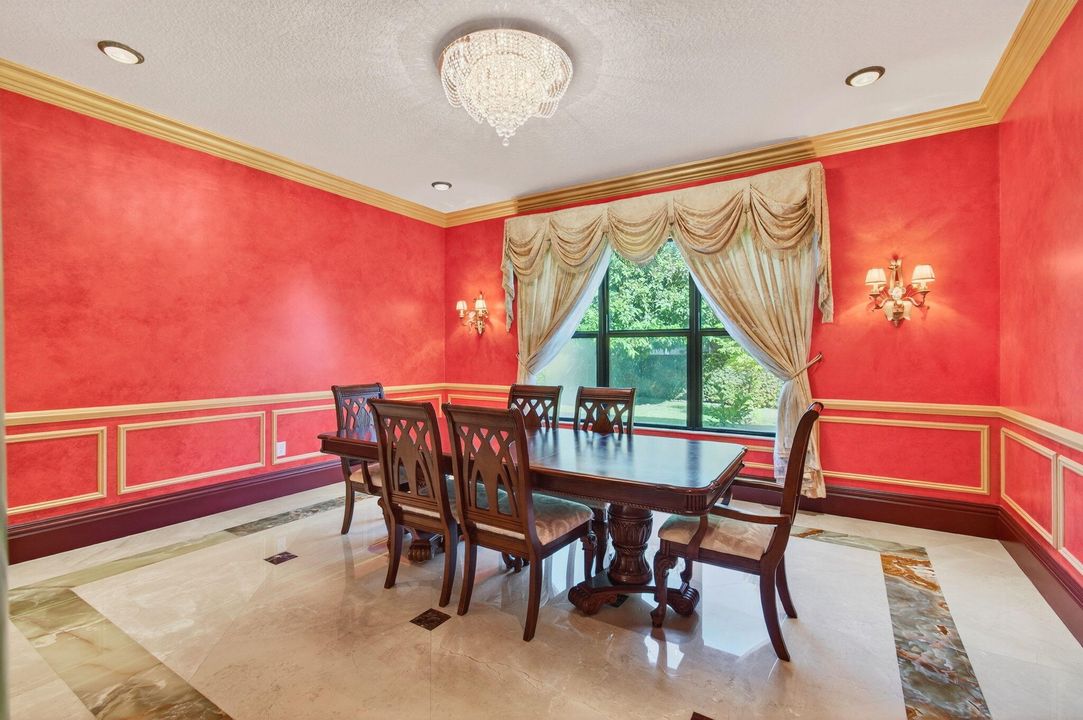 For Sale: $2,300,000 (6 beds, 5 baths, 5790 Square Feet)