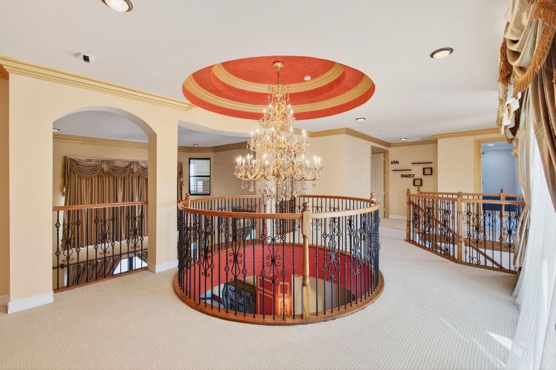 For Sale: $2,300,000 (6 beds, 5 baths, 5790 Square Feet)