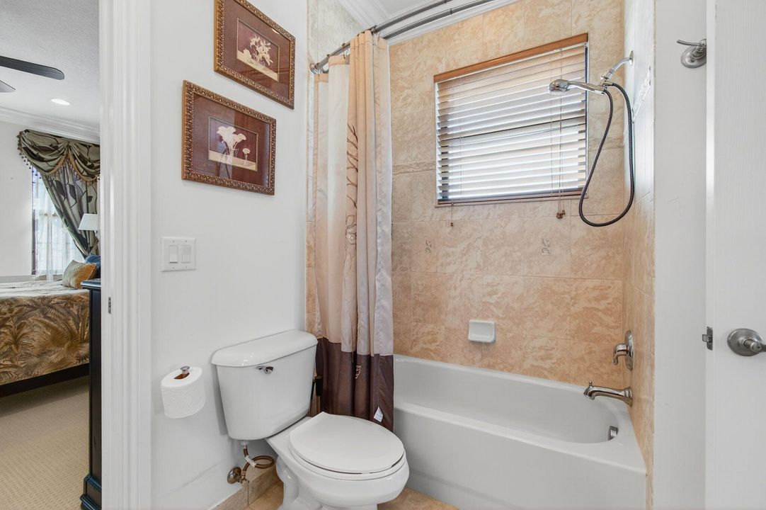 For Sale: $2,300,000 (6 beds, 5 baths, 5790 Square Feet)