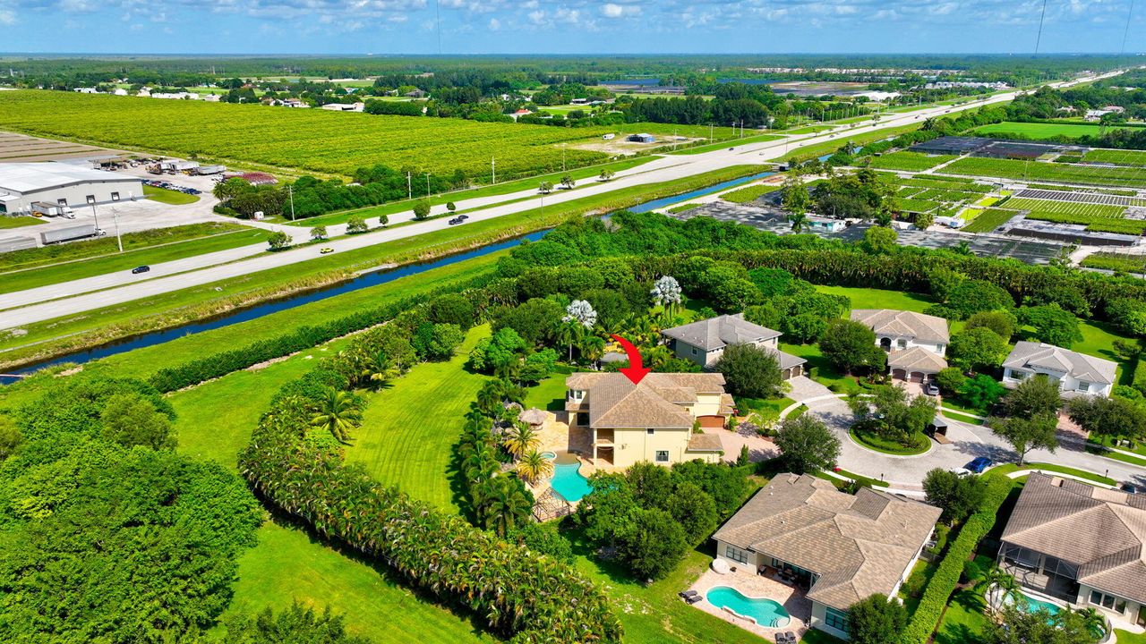 For Sale: $2,300,000 (6 beds, 5 baths, 5790 Square Feet)