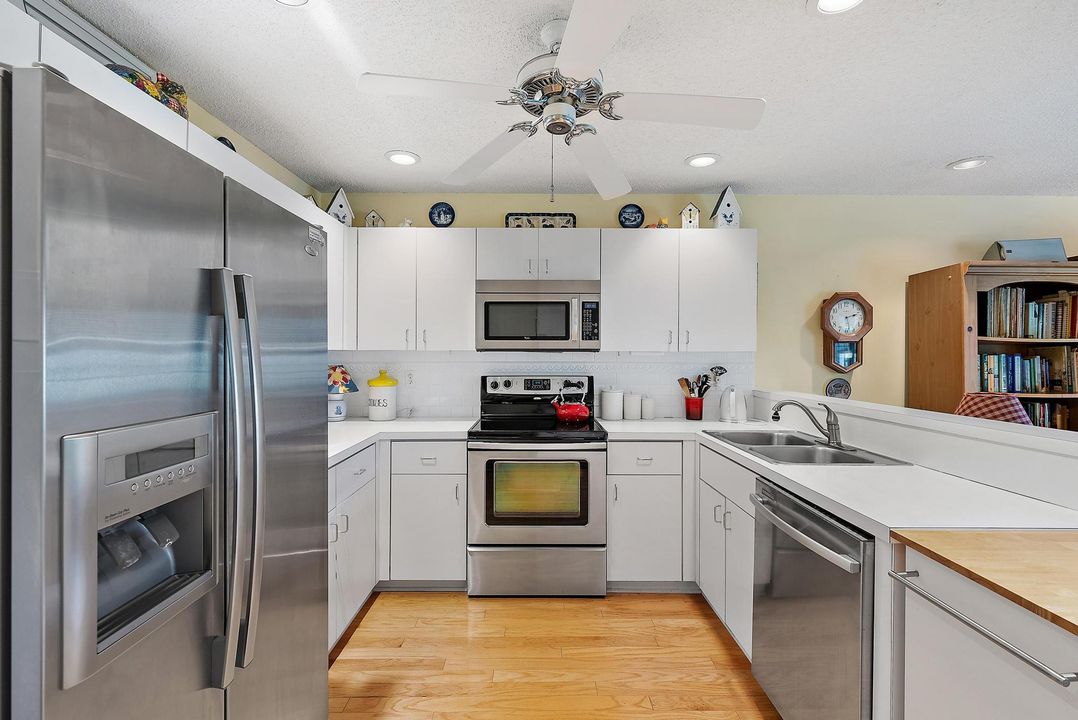 En Venta: $569,000 (2 camas, 2 baños, 1648 Pies cuadrados)