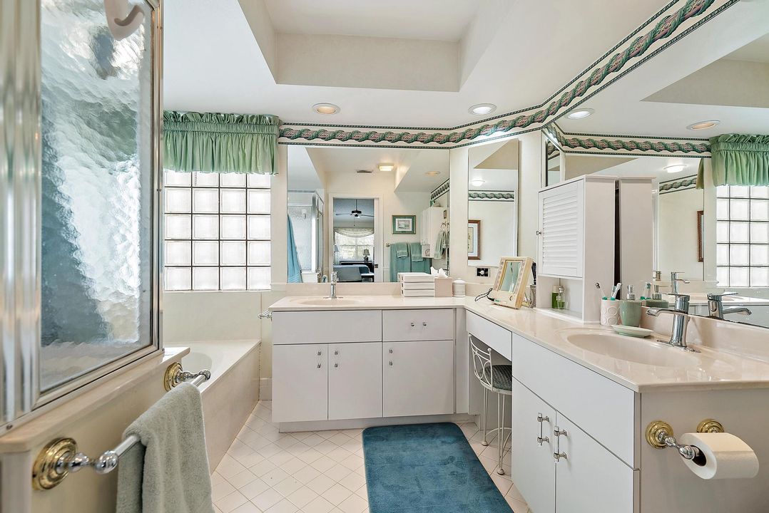 En Venta: $569,000 (2 camas, 2 baños, 1648 Pies cuadrados)