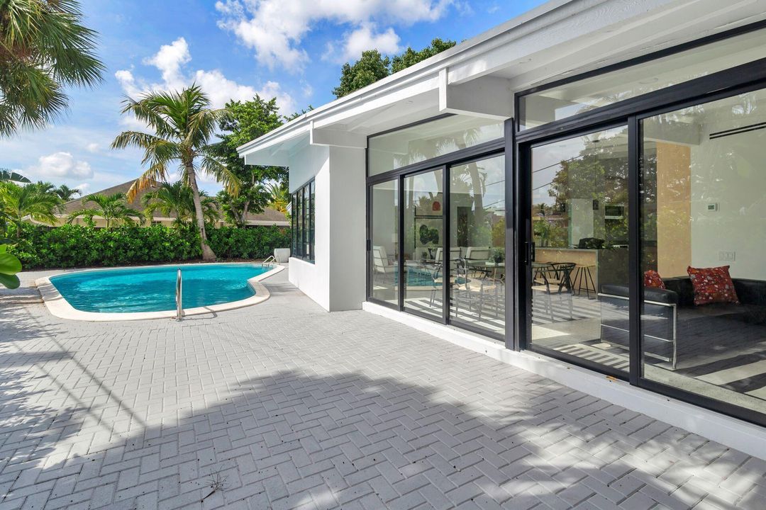 На продажу: $1,195,000 (4 спален, 3 ванн, 1835 Квадратных фут)